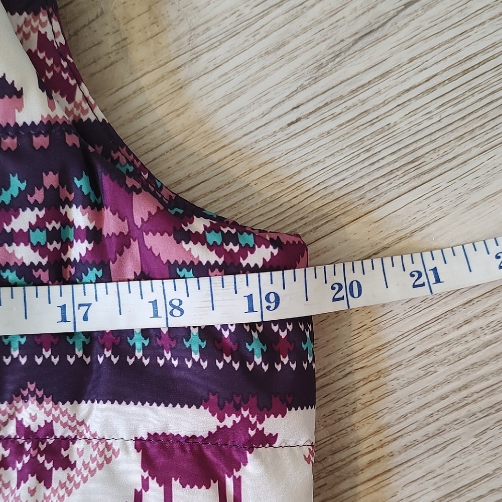 LANDS END Women's Purple Puffer Vest with Reindeer, Bear, Tree Detail SZ Small. - Picture 4 of 9